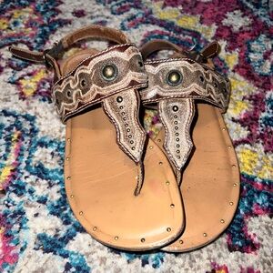 ARIAT tooled sandal size 9.5